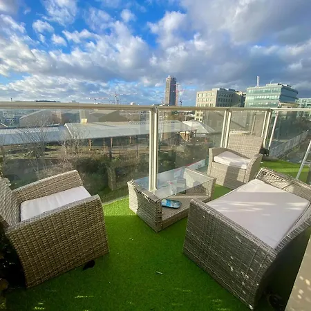 Vue Tour Eiffel - Metro - Wifi - Parking - Terrasse - Dream Host
